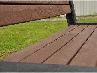 Banc de ville en plastique recyclé HYDE PARK