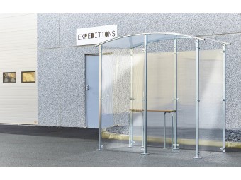 Abris fumeurs en métal zingué modèle en isolé 2 à 6 m²