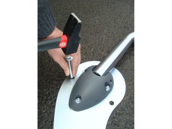 Arceau de parking spécial macadam