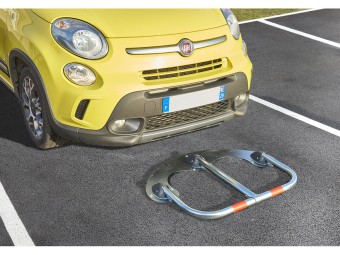 Arceau de parking spécial macadam