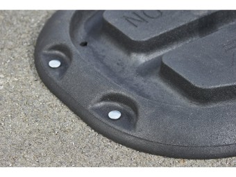 Arceau de parking 3 pieds avec base en caoutchouc recyclé autoportant