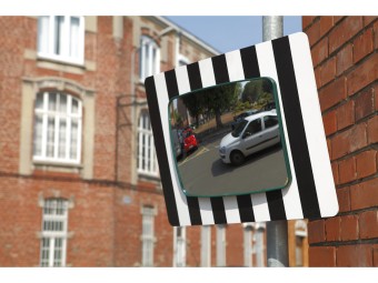 Miroir de sortie usage sur le domaine public