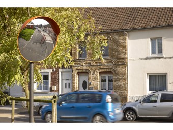 Miroir de sortie de garage ou de propriété