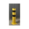 Poteau de protection jaune et noir