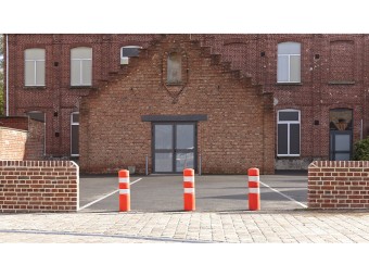 Poteau de délimitation orange avec 2 bandes refechissantes