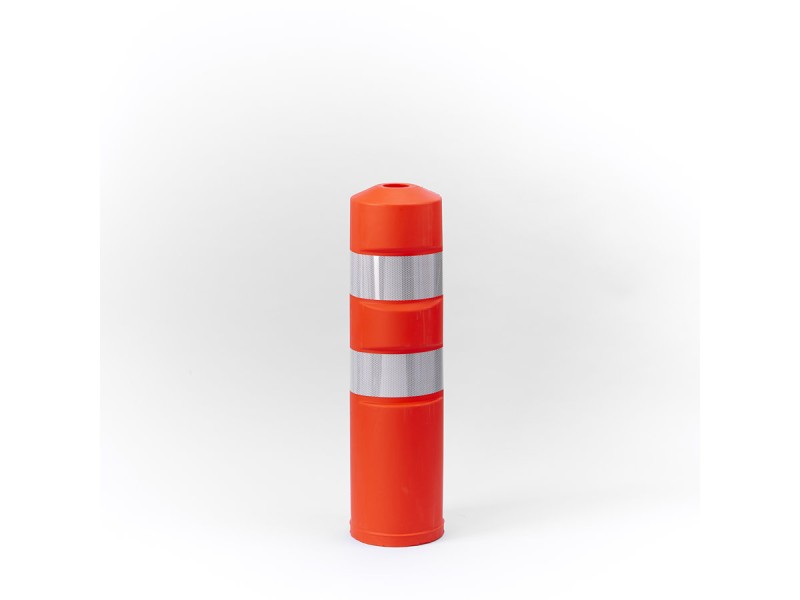 Poteau de délimitation orange avec 2 bandes refechissantes Poteau de délimitation orange avec 2 bandes refechissantes