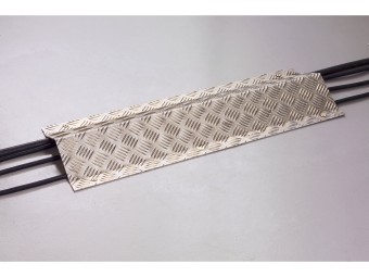 Passe-câble intérieur – Matériel professionnel | Equipexpert