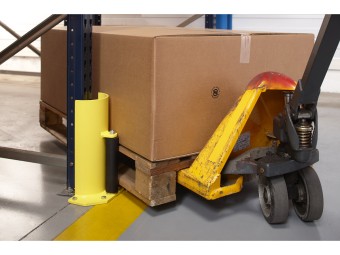 Protection d'échelle de rack avec guidage roulette