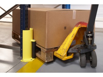 Protection d'échelle de rack avec guidage roulette