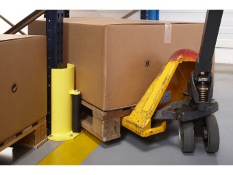 Protection d'échelle de rack avec guidage roulette