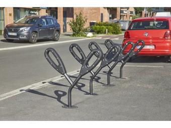 Poteau support 2 vélos avec appui en caoutchouc recyclé