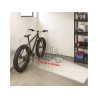 Râtelier 3 vélos sur 2 niveaux pour fat bike - largeur pneu ajustable