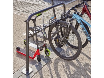 Range 6 trottinettes + 3 vélos sur platine