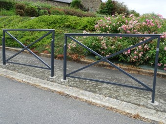 Barrière de ville Croix de Saint André