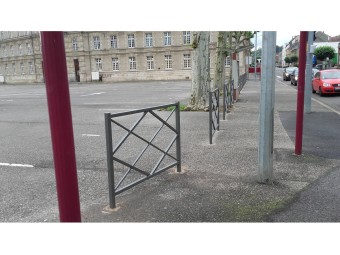 Barrière de ville Losange