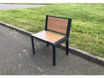 Chaise Square stratifié compact