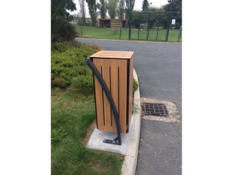 Corbeille Avignon stratifié compact