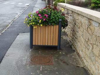 Jardinière Chartrons tête boule stratifié compact