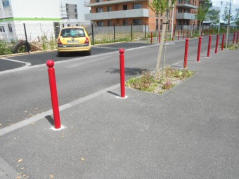 Potelet Chartrons tête boule