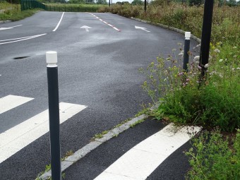 Potelet Chartrons PMR tête 1 gorge