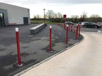 Potelet Chartrons PMR tête 1 gorge