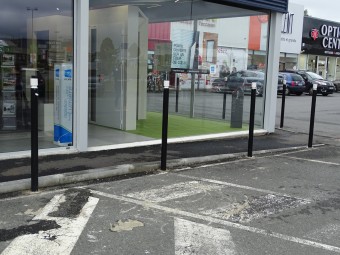 Potelet Chartrons PMR tête 1 gorge