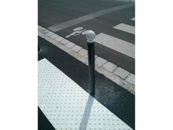 Potelet Chartrons PMR tête boule