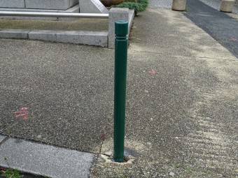 Potelet Chartrons tête 2 gorges