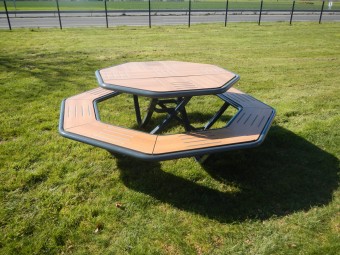 Table pique nique octogonale Horizon stratifié compact