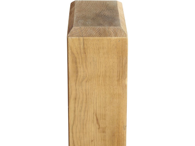 Borne anti-stationnement en bois carré chanfreiné Borne anti-stationnement en bois carré chanfreiné