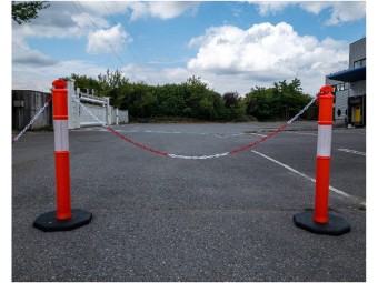 Poteau de jalonnement lesté