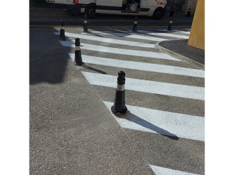 Borne hexagonale souple noire