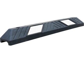 Butée de parking en composite avec fixation