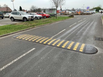 Ralentissement large type coussin - SAFETY