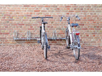 Range 4 ou 5 vélos mural à 45° ou 90°