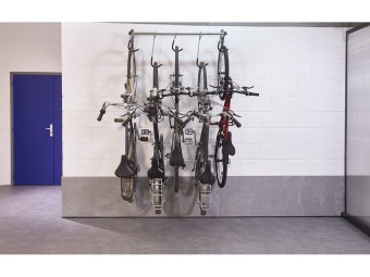 Range 5 vélos mural à crochets coulissants