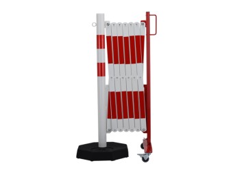 Barrière extensible en acier avec poteau sur socle mobile lesté