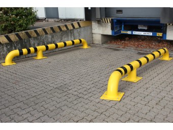 Guide-roues pour camions et protège les quais de chargement