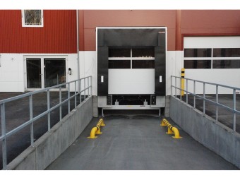 Guide-roues pour camions et protège les quais de chargement