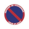 Panneau PVC : DEFENSE DE STATIONNER JOUR ET NUIT - vendu par lot de 5