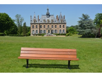 Banc en bois exotique et pieds en fonte Nice