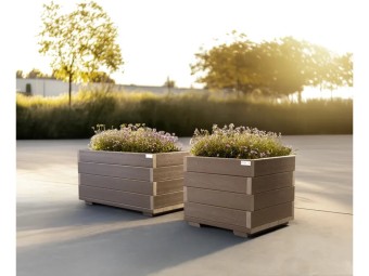 Jardinière en plastique recyclé Flora