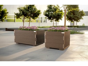 Jardinière en plastique recyclé Flora