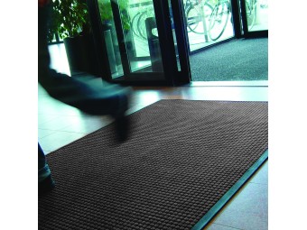 Tapis d’entrée absorbant à haute rétention 166 Guzzler