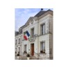 Drapeau français de façade sur hampe