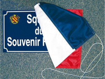 Tissu d’inauguration tricolore