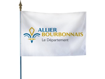 Drapeau des départements français sur hampe