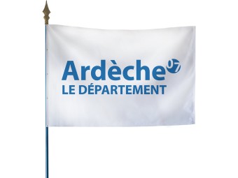 Drapeau des départements français sur hampe