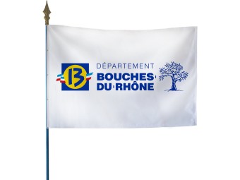 Drapeau des départements français sur hampe
