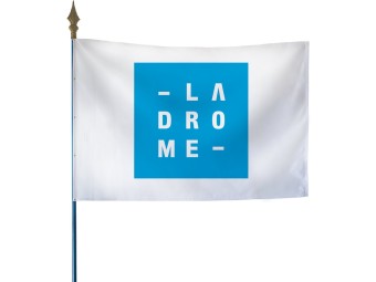 Drapeau des départements français sur hampe